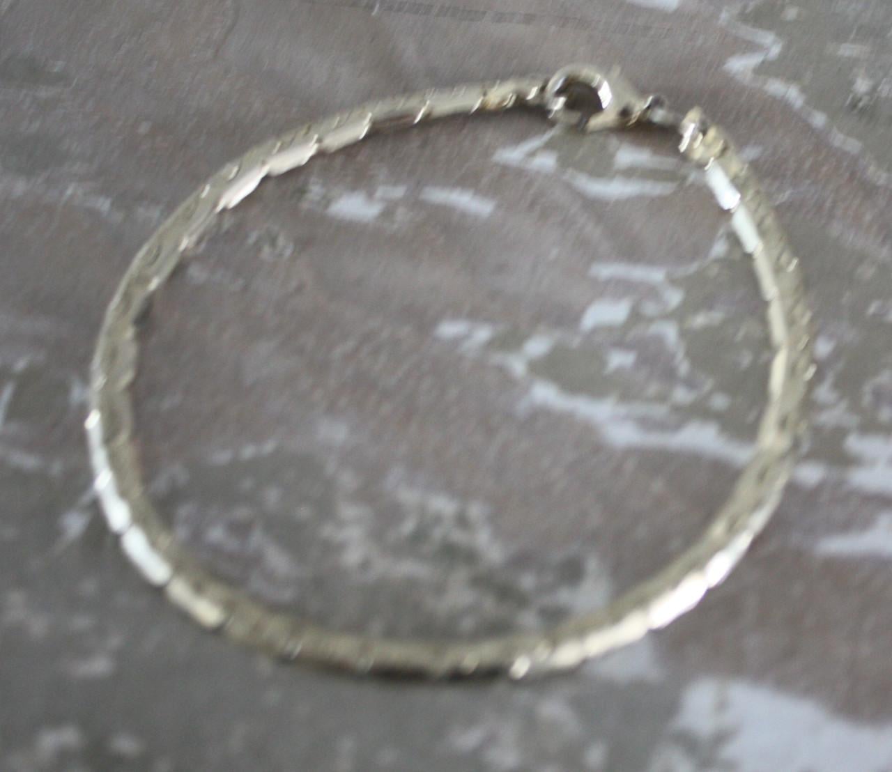 Goudkleurige armband