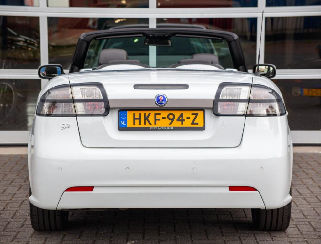 Saab 9-3 cabrio 1.8t vector tx uitgevoerd