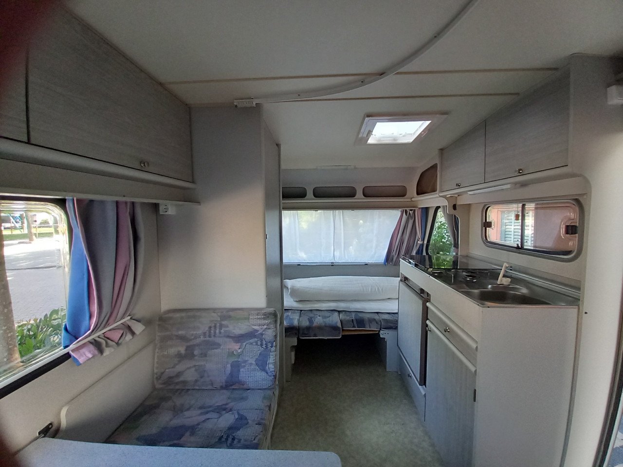 Caravan Beyerland Sprinter 390D