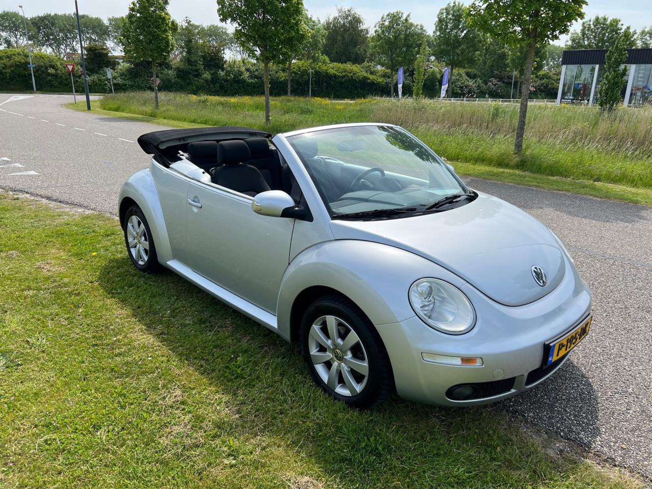 Puntgave VW Beetle Cabrio uit 2007 met slechts 139.000 km