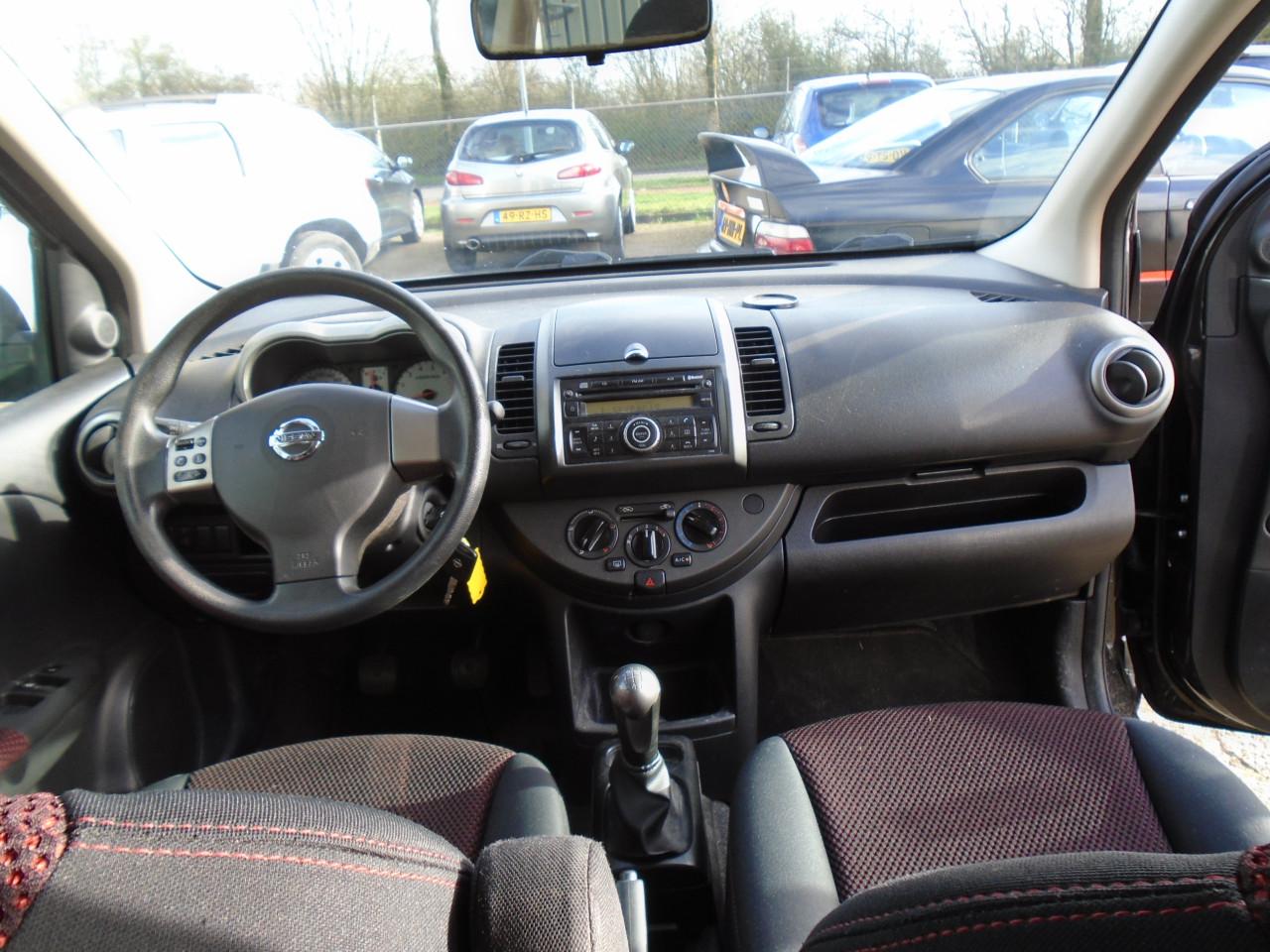 Nissan Note 1.6i