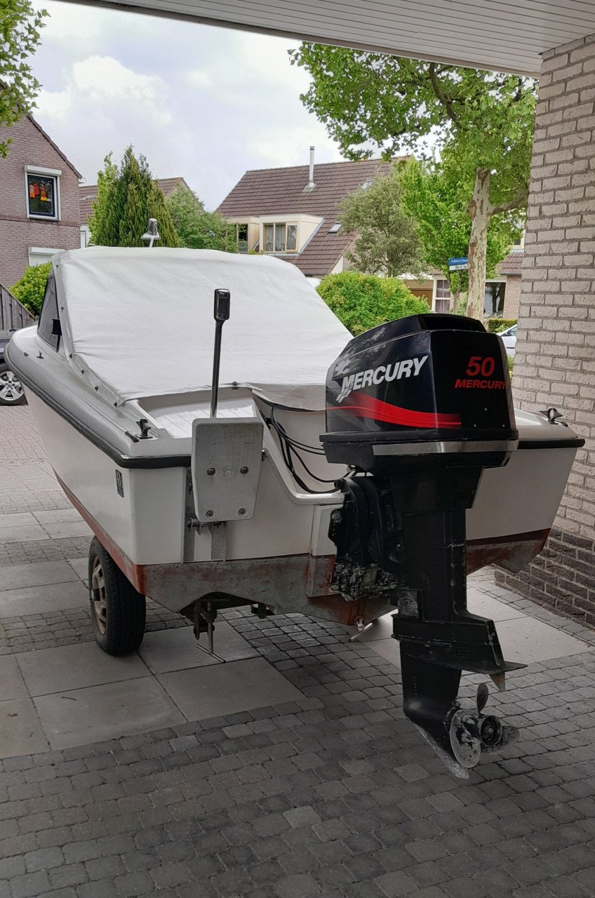 Te koop kajuitboot Taylor49