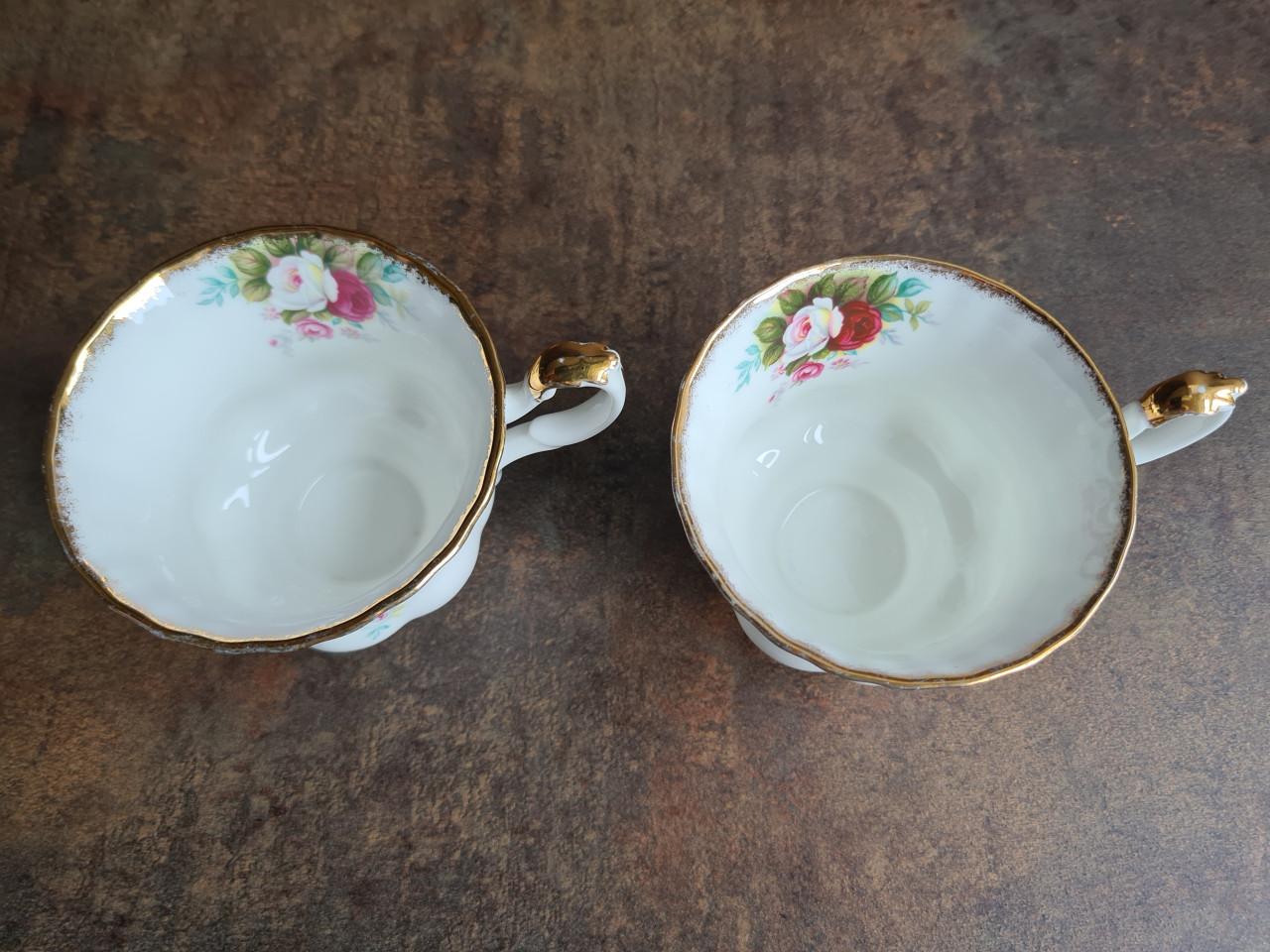 2 Royal Albert Old Country Roses kop en schotel