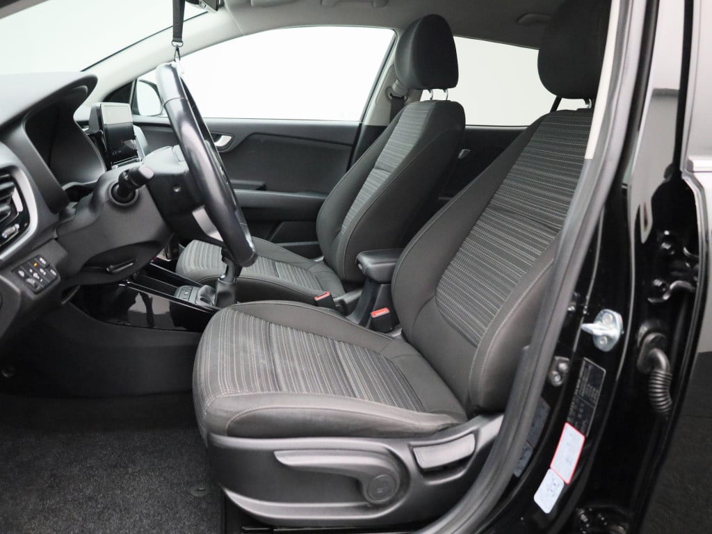 Kia Stonic 1.0 t-gdi mhev dynamicplusline | lmv | navigatie | parkeer senso
