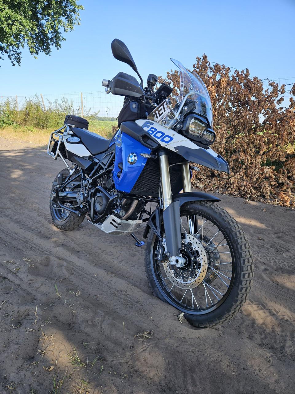BMW F800 GS Trophy 2012 Akrapovic met koffers