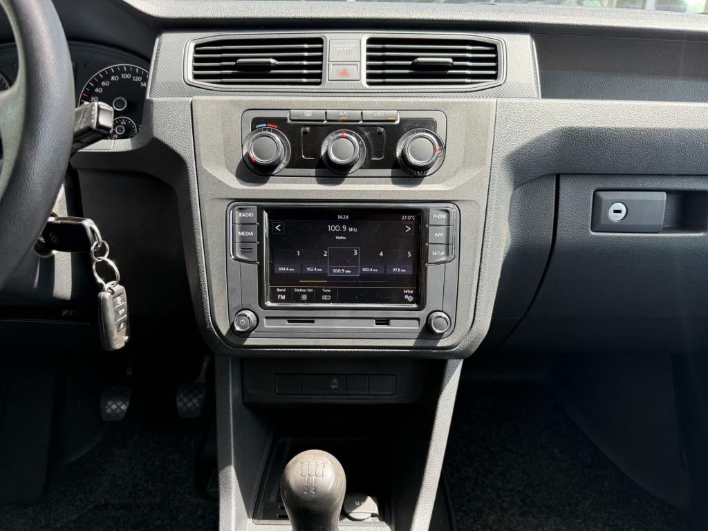 Volkswagen Caddy 2.0 tdi l1h1 | nl-auto | trekhaak | carplay | navi | cruis