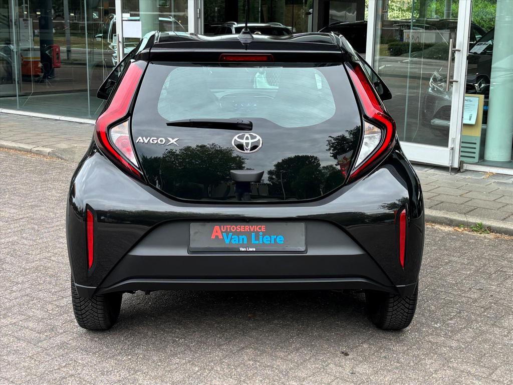 Toyota Aygo x 1.0 vvt-i mt play| camera| carplay|rijklaarprijs incl garanti