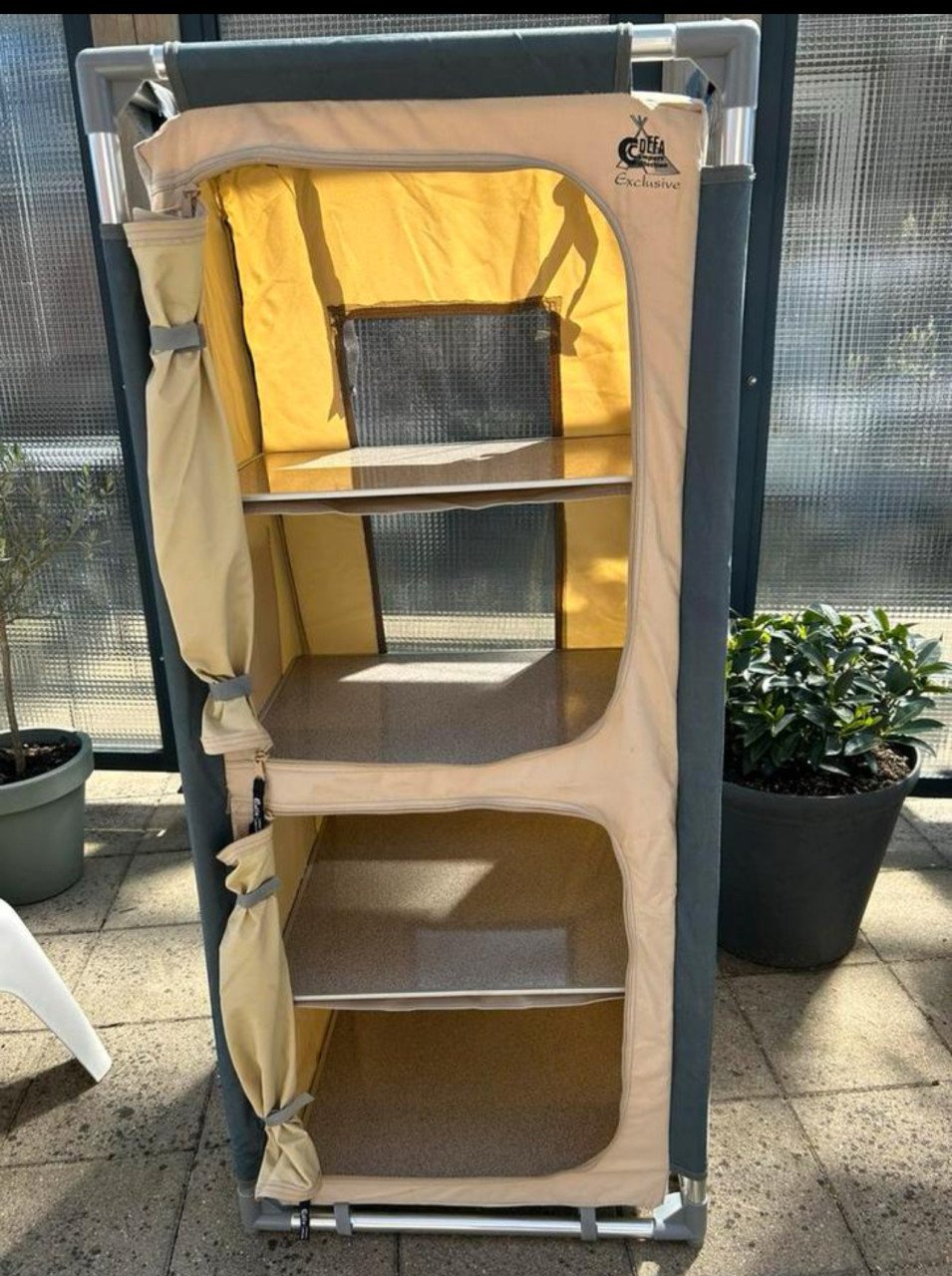 2 x Eurotrail camping furniture campingkast als nieuw