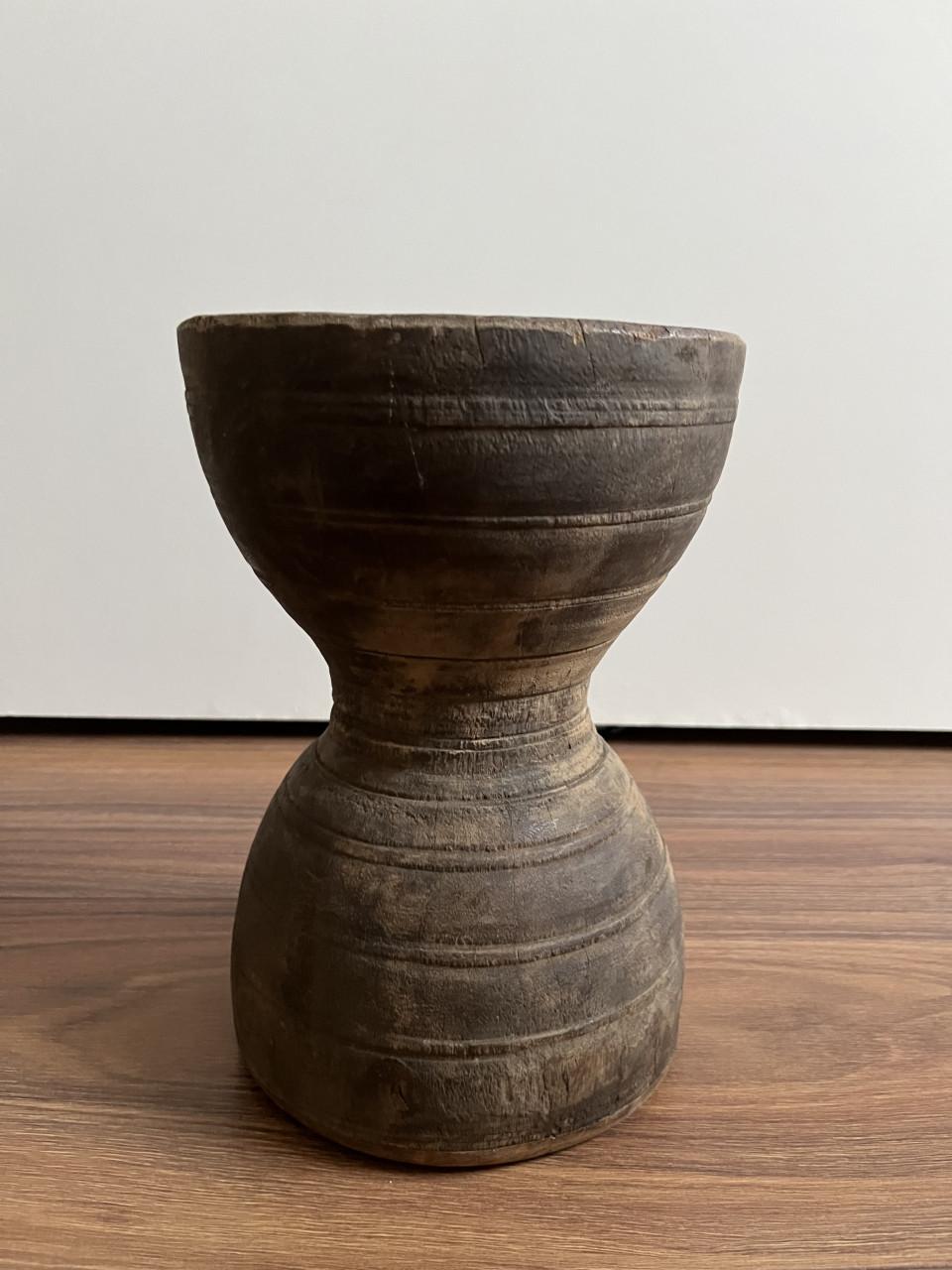 Nepalese pot nr. 2