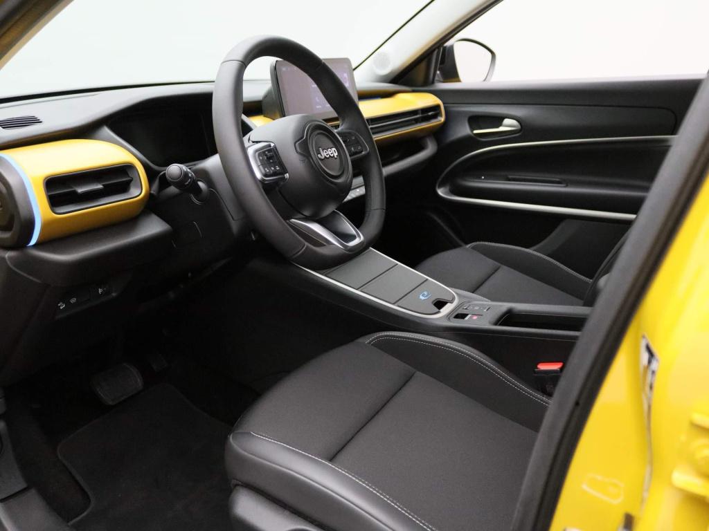 Jeep Avenger 1st edition 54 kwh | full option | navigatie | climate control