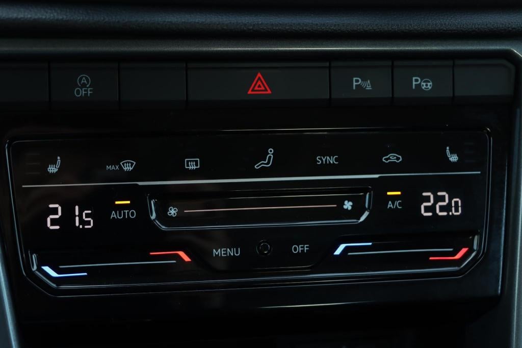 Volkswagen T-roc 1.5 tsi style 150pk dsg7