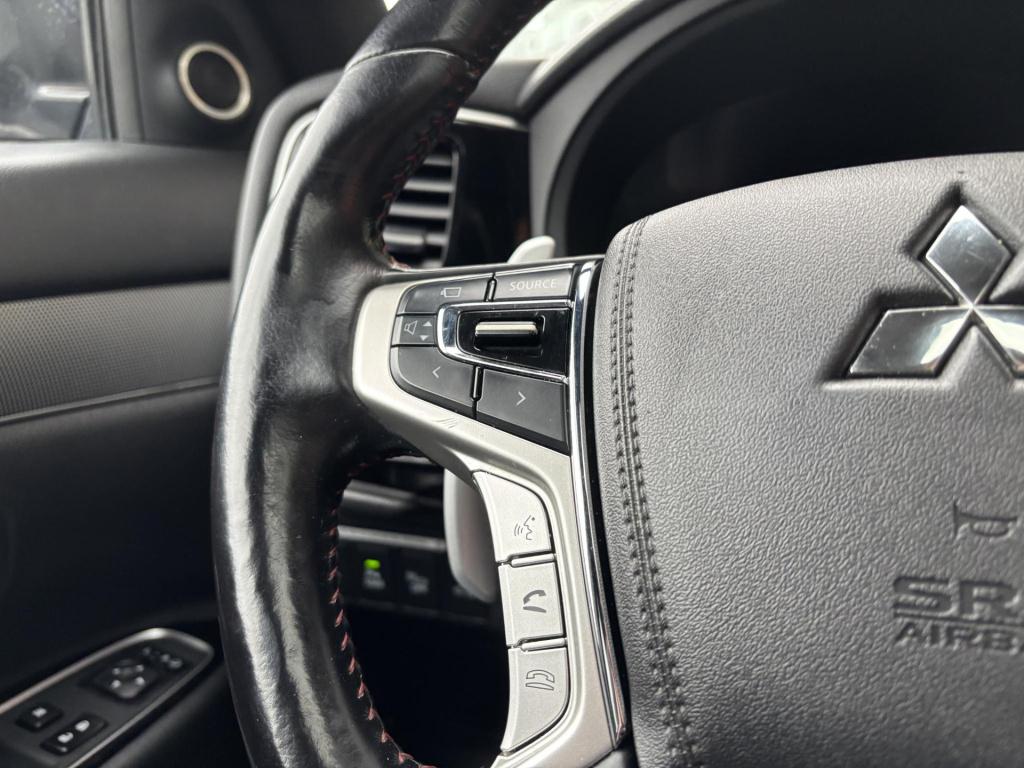 Mitsubishi Outlander 2.0 phev s-edition afneembare trekhaak!