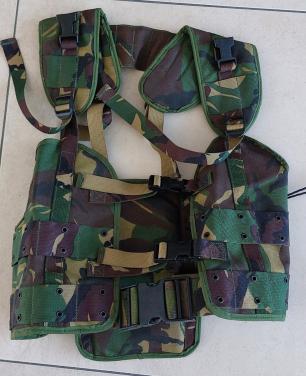 ZGAN – OPS VEST (“bokkentuig”) Woodland, mt L