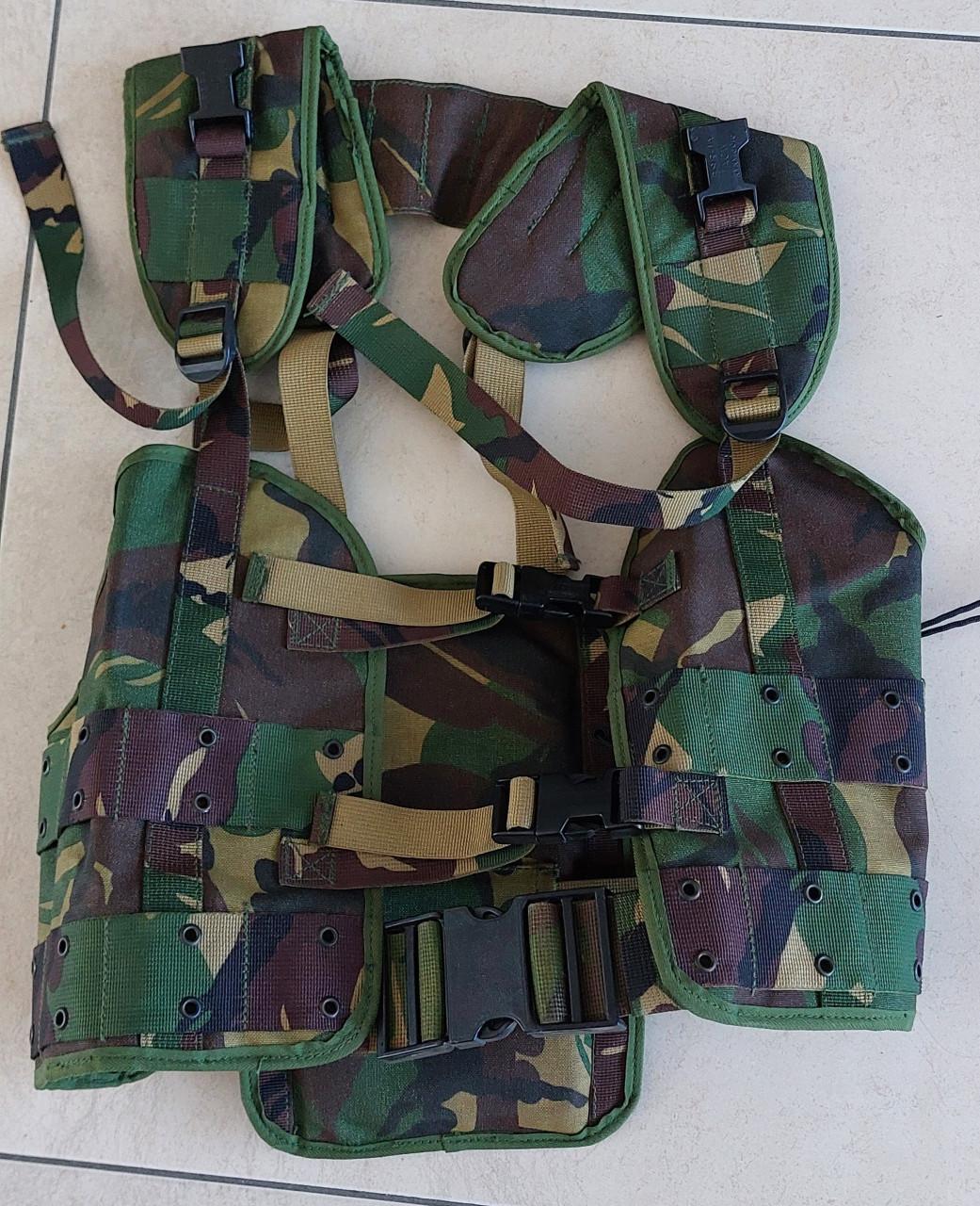 ZGAN – OPS VEST (“bokkentuig”) Woodland, mt L