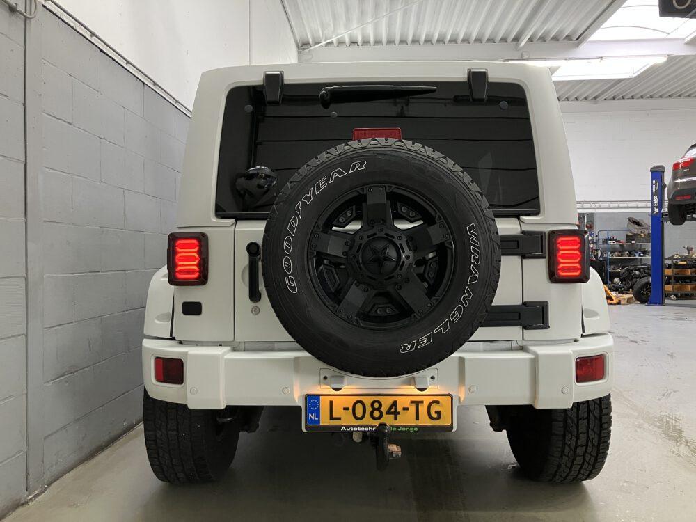 Jeep Wrangler Unlimited 3.6 Arctic
