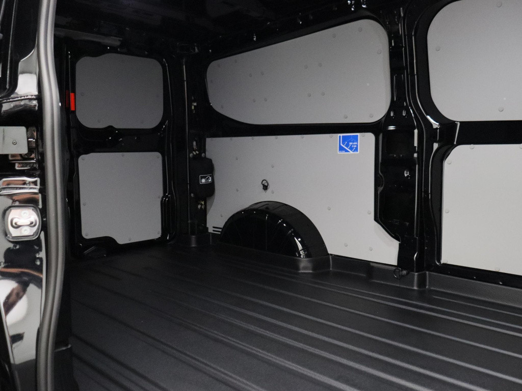 Ford Transit Custom 300 2.0 tdci l2h1 limited 136 pk | navigatie | 17" lich