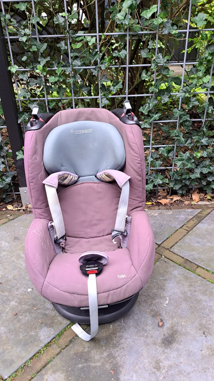 Maxi Cosi autostoeltje gratis