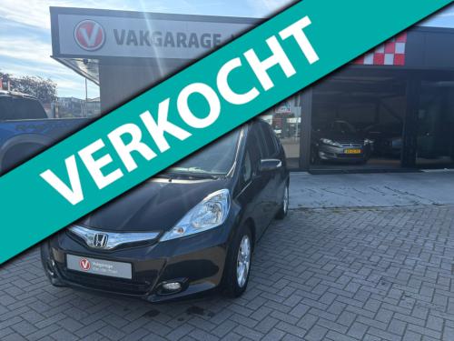 Honda Jazz 1.4 hybrid business mode