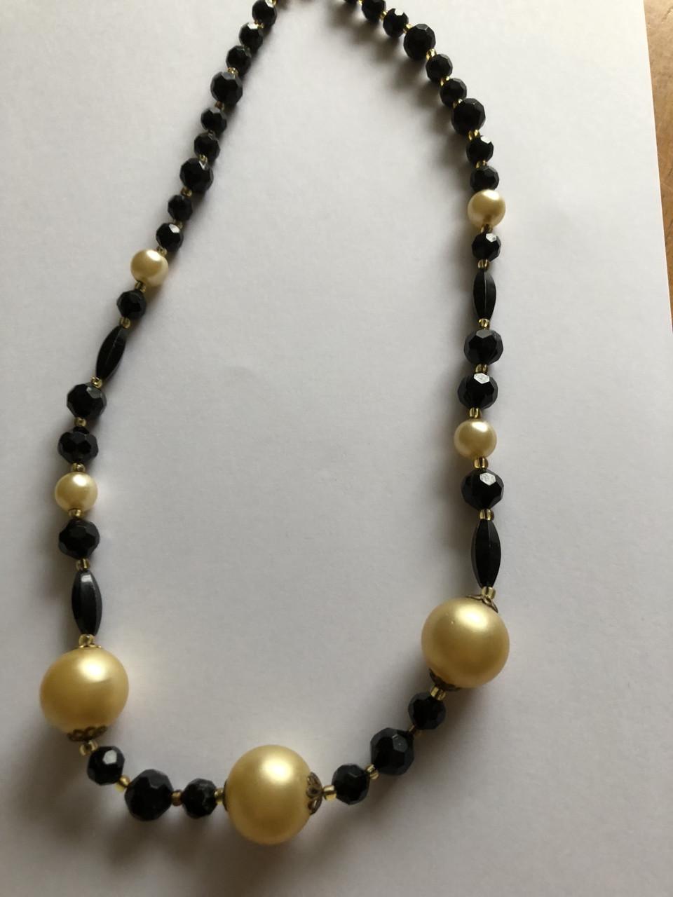 Te koop mooie kettingen.(nieuw).