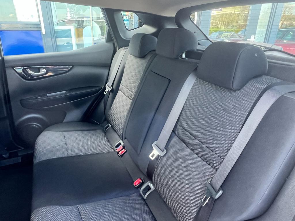 Nissan Qashqai 1.6 tekna, camera, trekhaak enz..