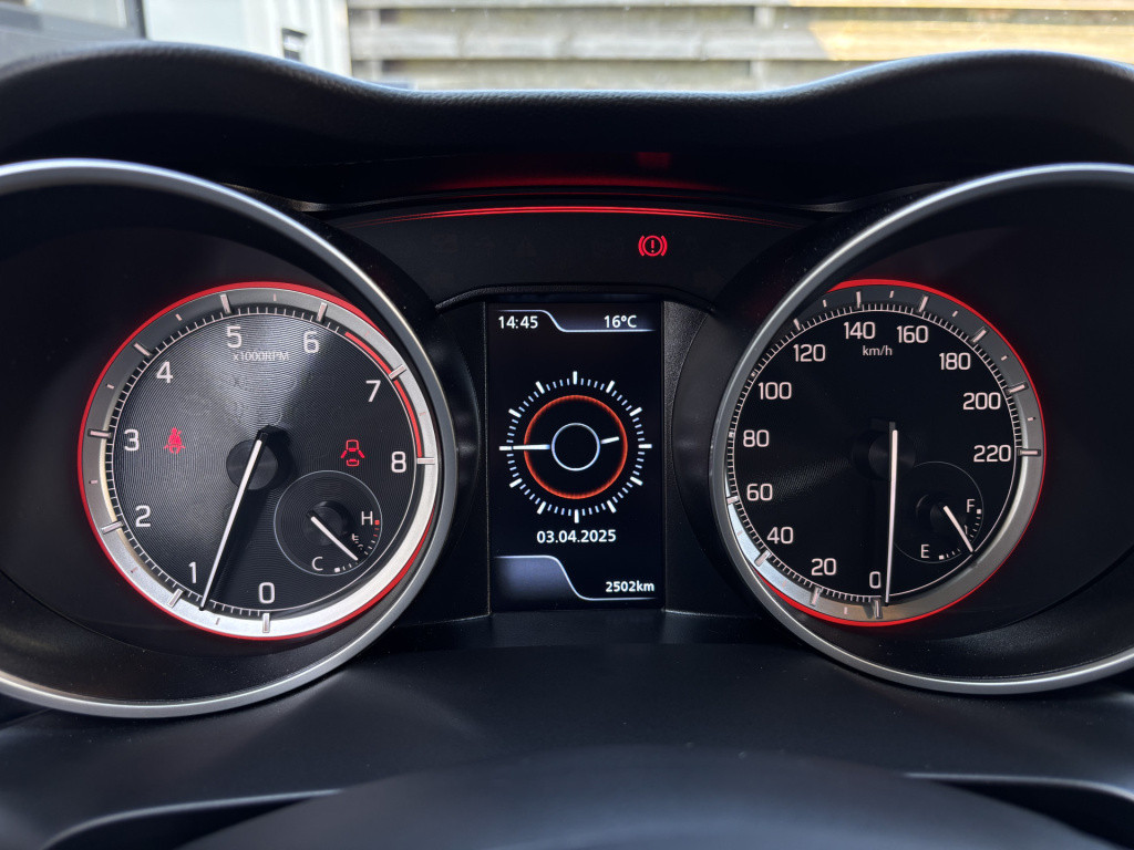 Suzuki Swift 1.2 style smart hybrid