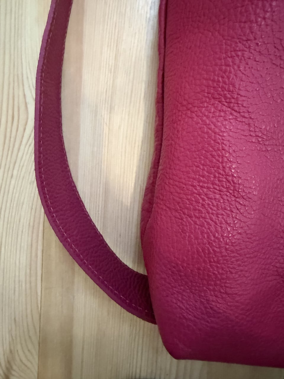 Leren tas van  Carla Montanarini schoudertas, 100% leer, prachtige