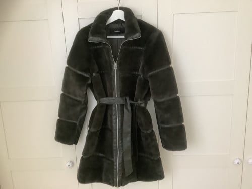 Vero Moda Faux Fur Winterjas - maat L - in nieuwstaat!