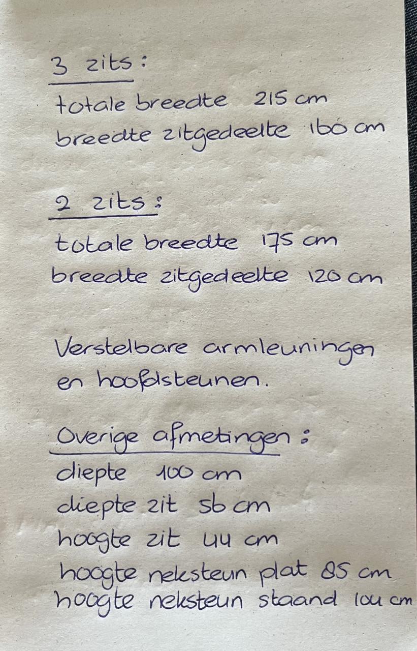 3 en 2 zitsbank Rigas van Inhouse