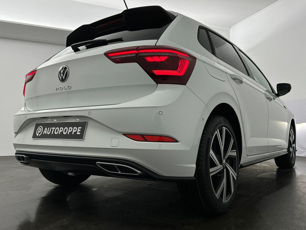 Volkswagen Polo r-line-edition 1.0 70 kw / 95 pk tsi hatchback 5 v