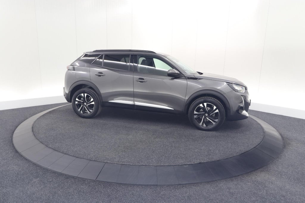 Peugeot 2008 puretech 102 allure pack | camera | apple carplay | parkeersen