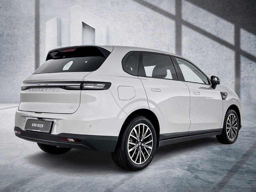 Leapmotor B10 design promax 67.1 kwh | **uit voorraad leverbaar** | automaa
