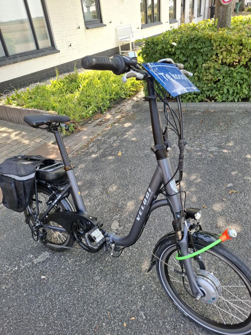 VELOGI Electrisch minivouwfiets.
