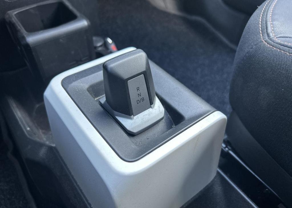 Dacia Spring extreme 65 26.8 kwh - 30 kwh dc lader