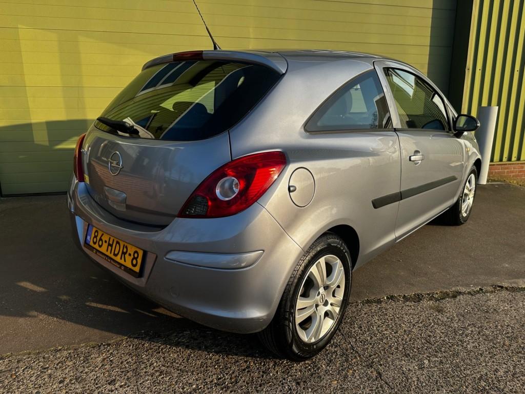 Opel Corsa 1.2 - 16v business