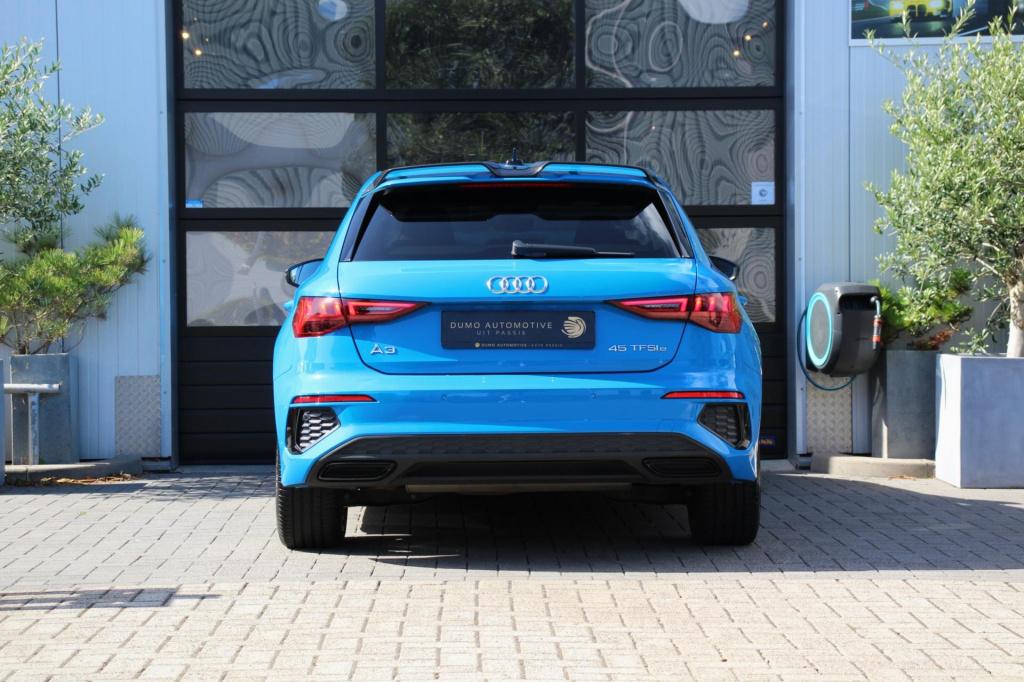 Audi A3 sportback 45 tfsi e s-line - matrix - turbo blauw - dab - virtual c