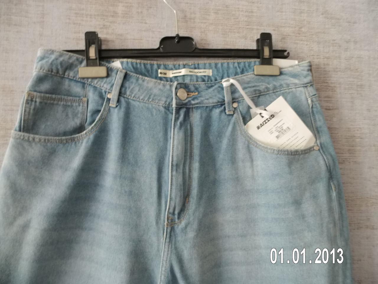 Jeans van Raizzed maat W31 L 32.