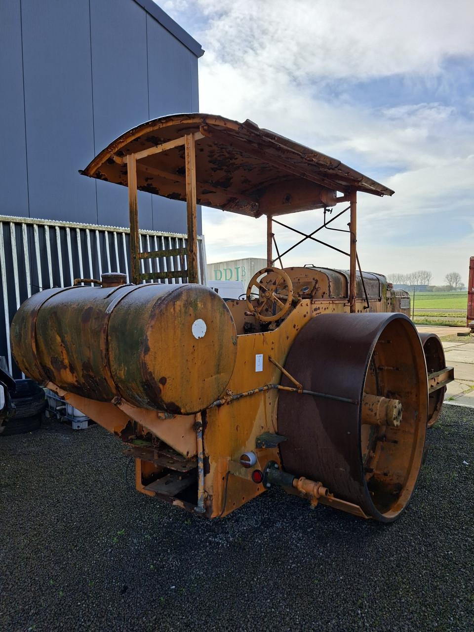 Walsen HAM, Kraan, oplegger Van Hool, BM tractor