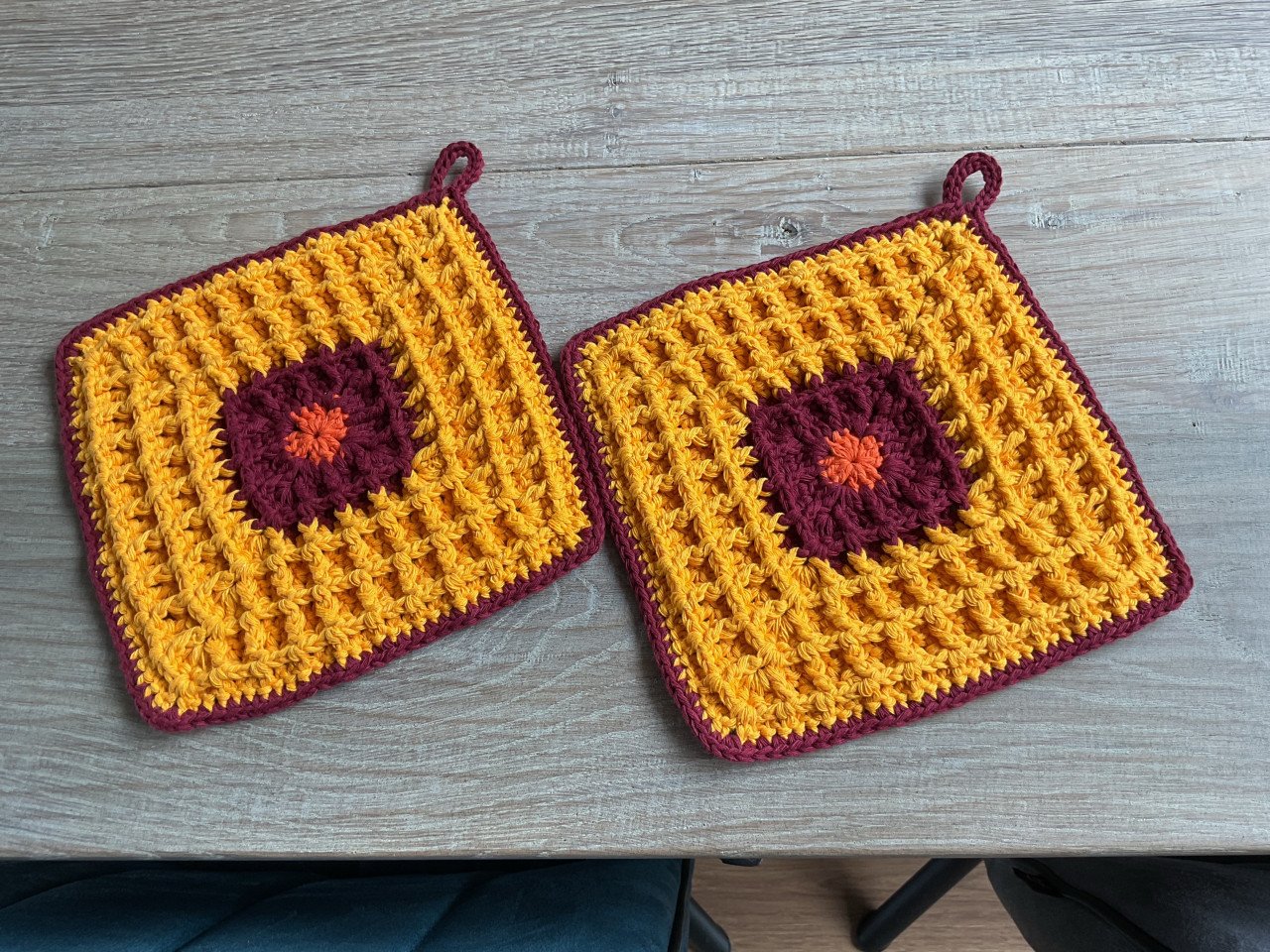 Nieuwe gehaakte pannenlappen