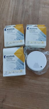 Konig rookmelders SAS-SA110