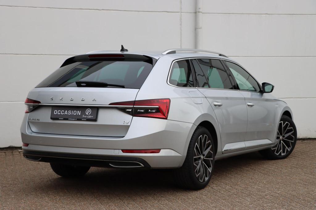 Skoda Superb combi 1.4 tsi laurin & klement 218pk dsg6 | lederen bekleding 
