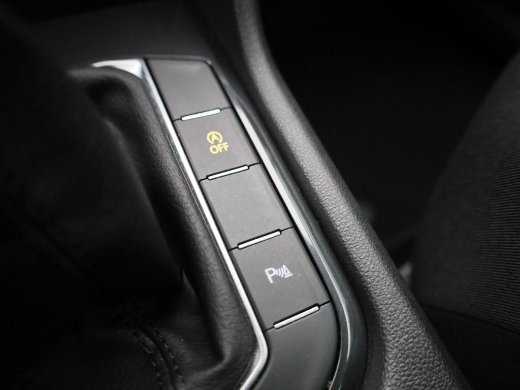 Volkswagen Tiguan 1.5 tsi life business | lmv | climate control | dab | cam