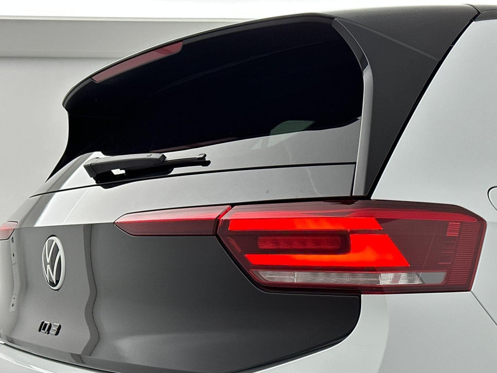 Volkswagen Id.3 pure business 52 kwh accu. 125 kw / 170 pk hatchba