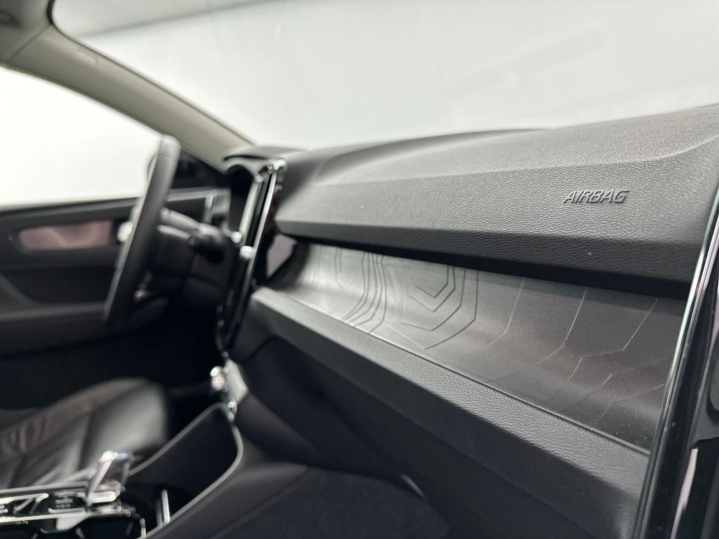Volvo XC40 t4 211pk recharge plus dark| leder| adap.cruise| elek.stoelen| c