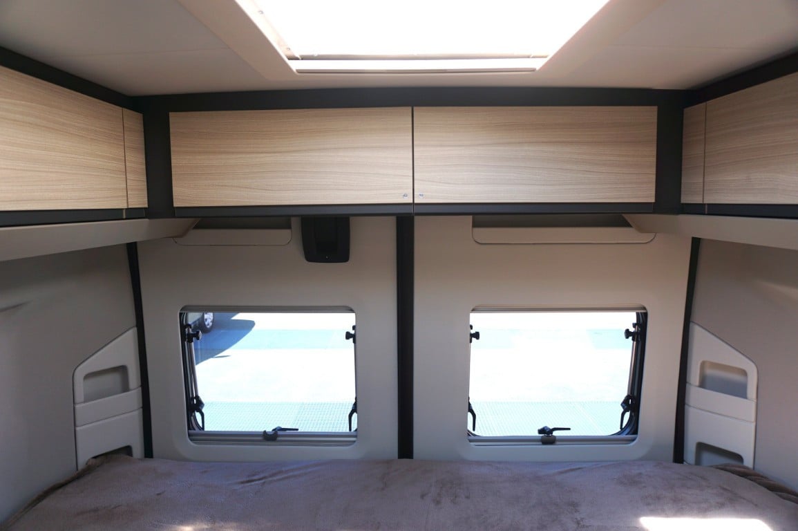 Adria Twin 600 SPX Plus 10-2020 in zeer goede staat met 39.000km