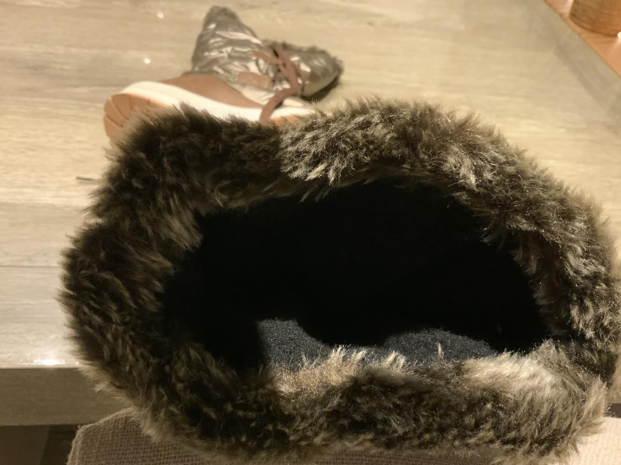 SNOWBOOTS maat 40, NIEUW