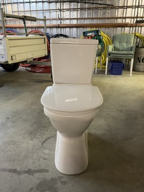 Verhoogd toilet