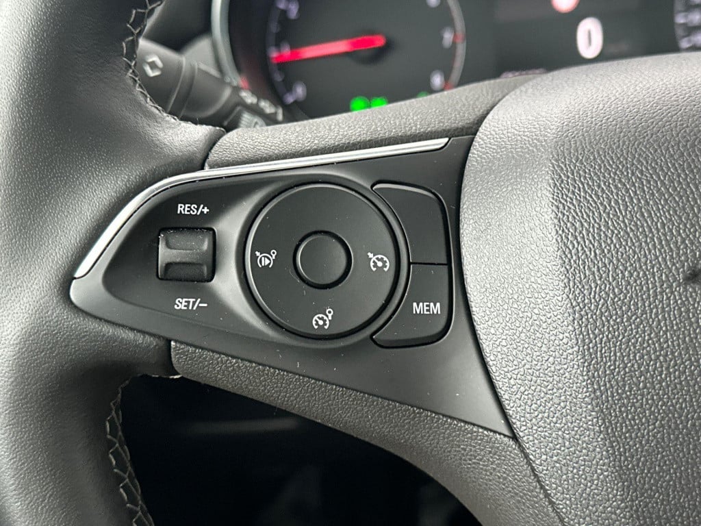 Opel Crossland X 1.2 turbo elegance | panoramadak | navigatie | camera | ze