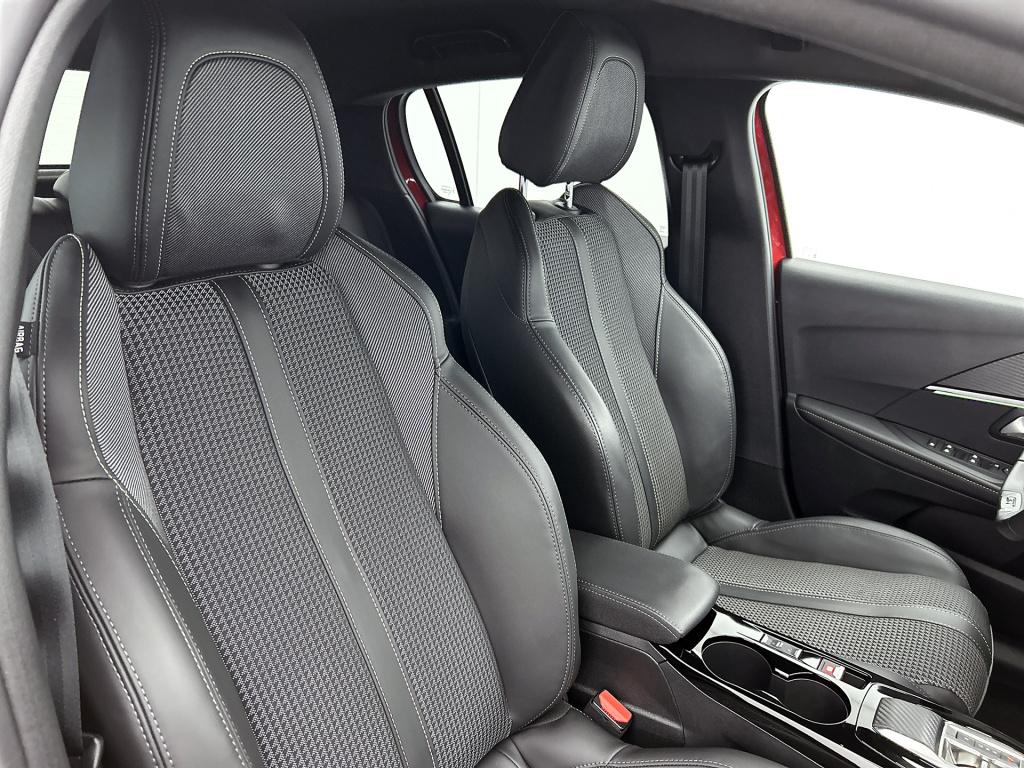 Peugeot 208 ev gt 50 kwh | rijklaar |