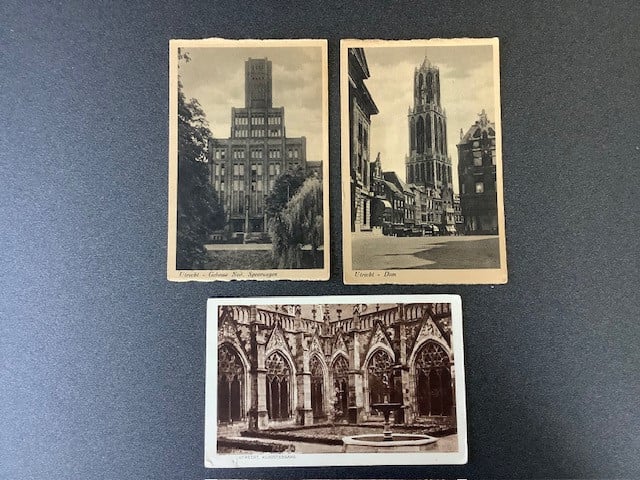 23 ansichtkaarten met thema Utrecht.