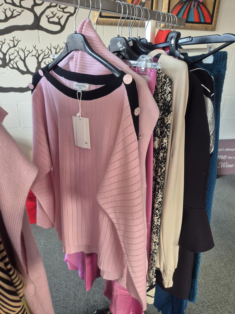 Partij nieuwe dameskleding 50 stuks